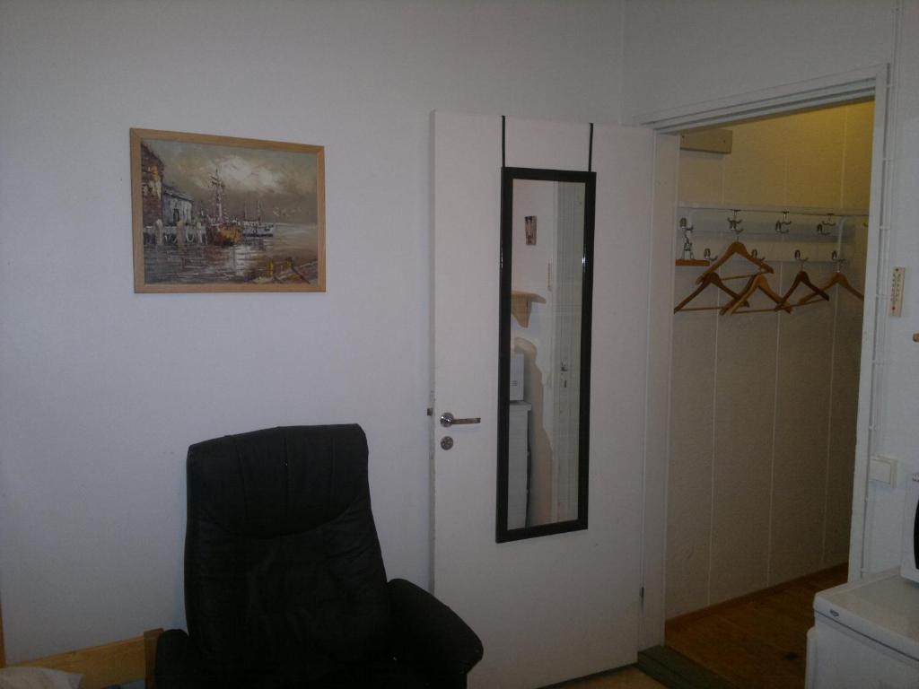 Partiotalon Retkeilymaja - Scouts Hostel Йоенсуу Стая снимка