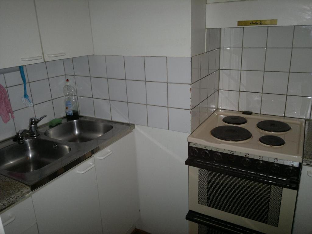Partiotalon Retkeilymaja - Scouts Hostel Йоенсуу Стая снимка